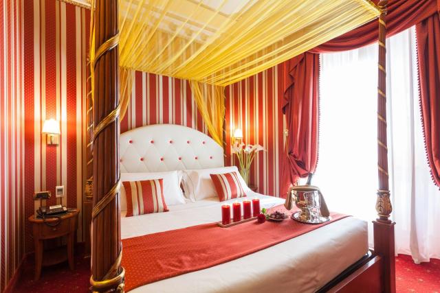 Hotel Manfredi Suite In Rome — photo 1