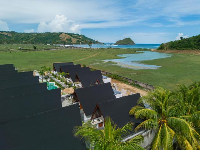 Limbo Lux Bungalows — photo 23