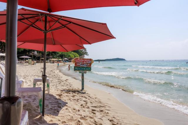 Best Beach Bungalows — photo 24