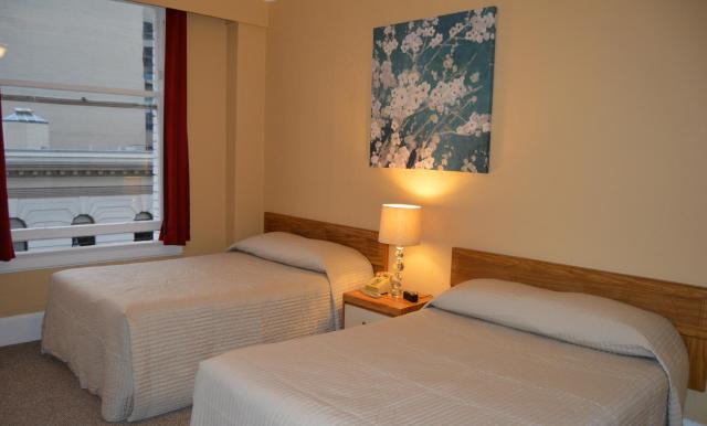 Plaza Motel — photo 19