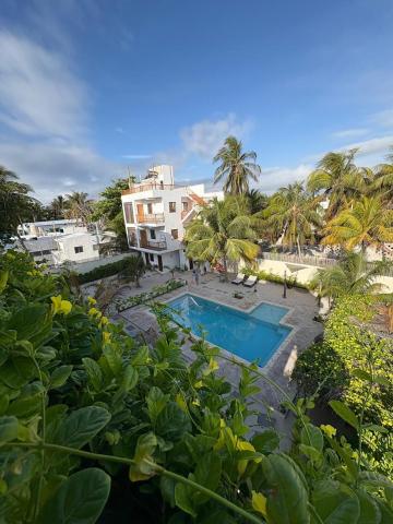 Mexhe Hotel El Cuyo — photo 11