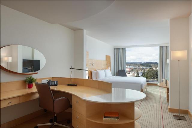 Hilton Zurich Airport — photo 3