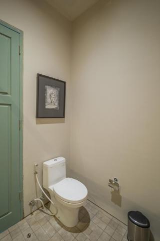 Studio O - Two-Floor Studio, Walk to the Beach — photo 18