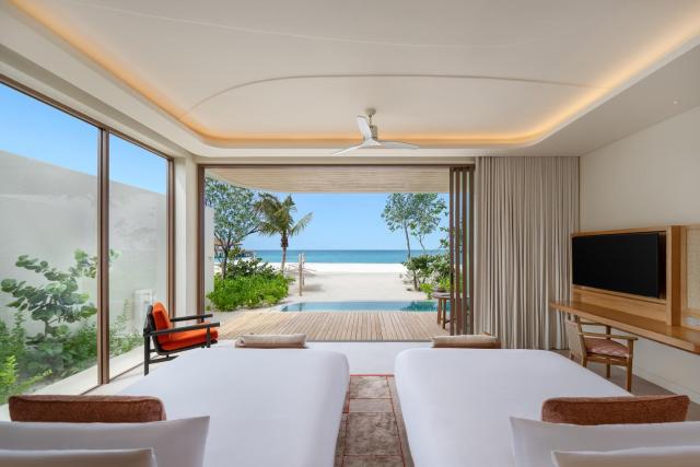 Centara Grand Lagoon Maldives — photo 2