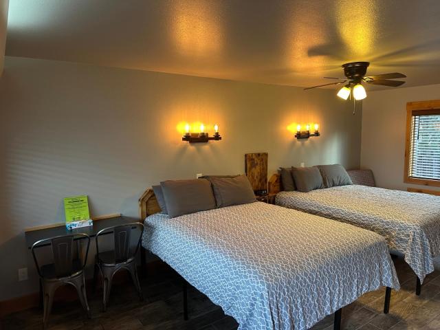Columbine Motel — photo 11