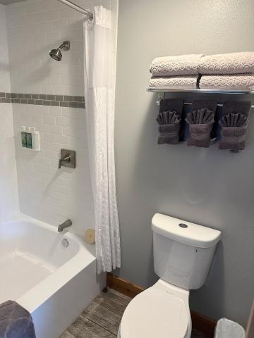 Columbine Motel — photo 14