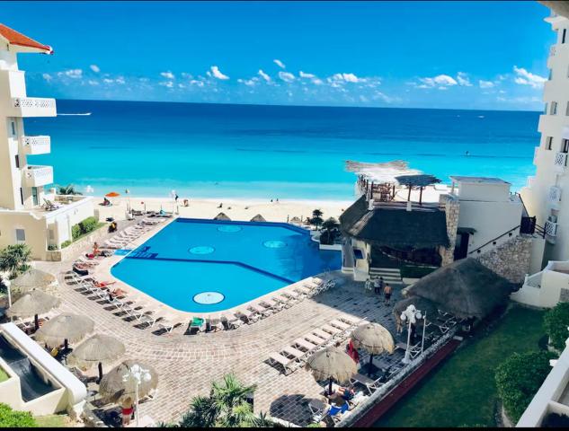 Caribbean View at Cancun Plaza Beachfront Condos — photo 24