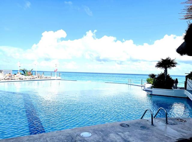 Caribbean View at Cancun Plaza Beachfront Condos — photo 12