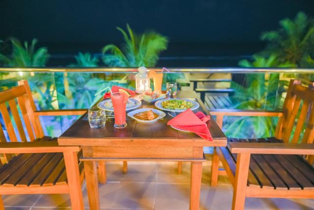 Hathaa Beach Maldives — photo 23