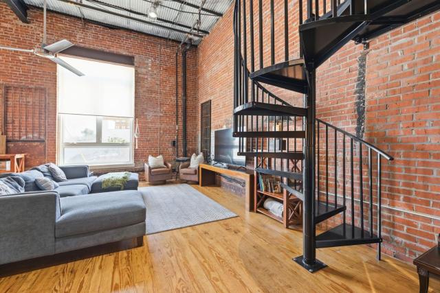 Buchanan Lofts — photo 9