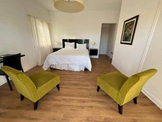 Mercedes Rambla Hotel — photo 24