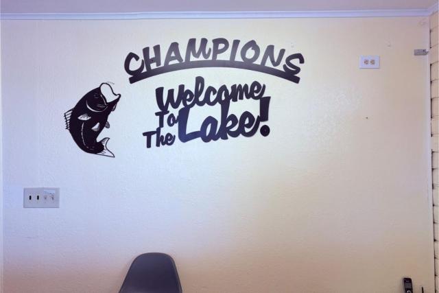 Champions Inn and Cafe — photo 20
