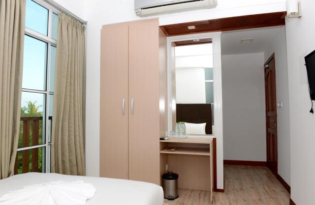 Express Inn — photo 16