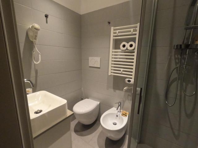 T Hotel- Adults Only, Pet Free Hotel — photo 10