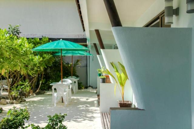 Salt Beach Hotel — photo 15