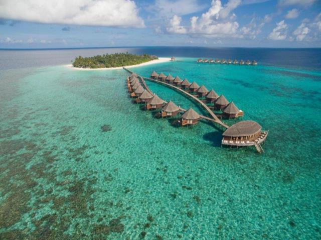 Angaga Island Resort & Spa — photo 13