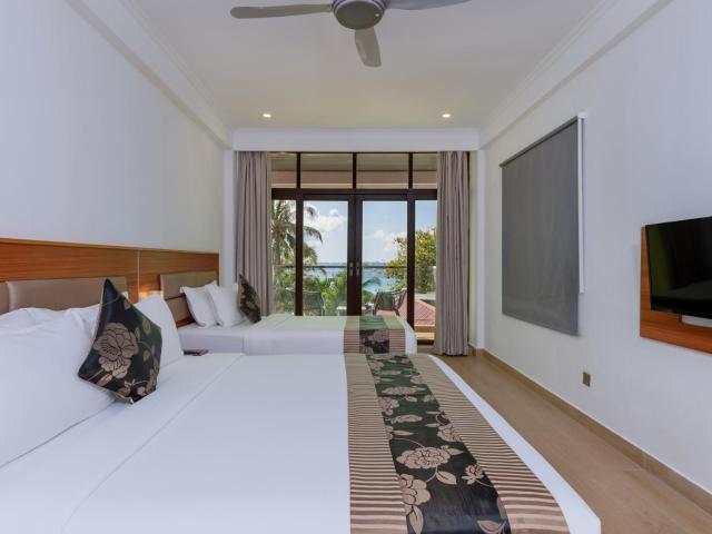 Kaani Beach Hotel — photo 13