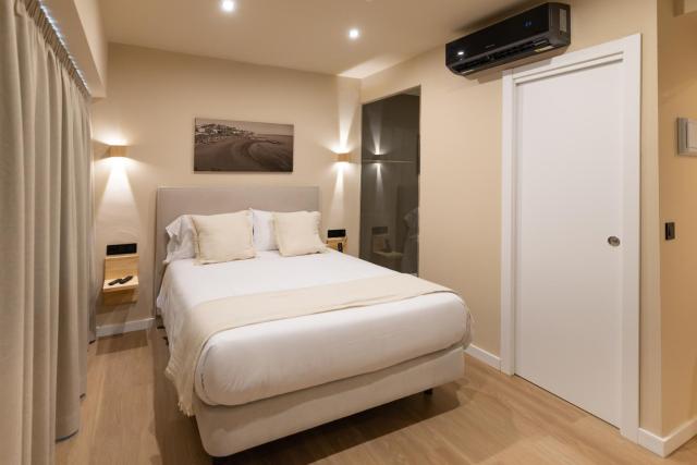 Arena Málaga Suites — photo 13