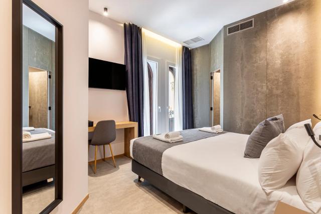 Nalu Ruzafa Boutique Rooms — photo 10