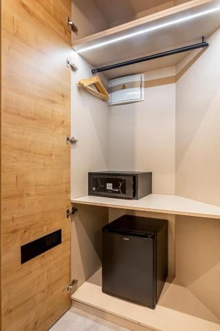 Nalu Ruzafa Boutique Rooms — photo 8