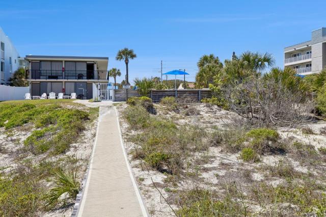 Beachside Motel - Amelia Island — photo 22