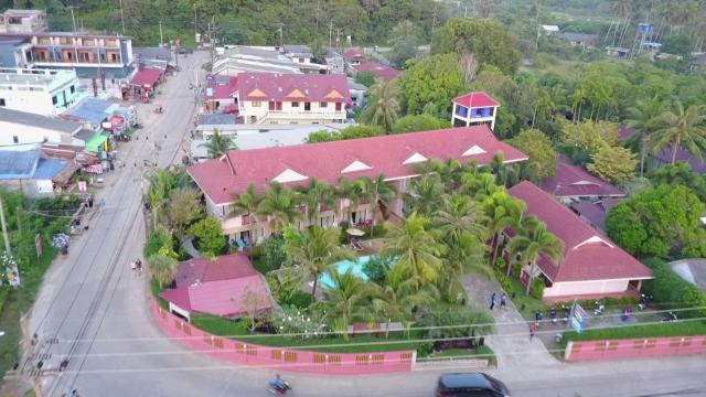 Lanta Seafront Resort — photo 16