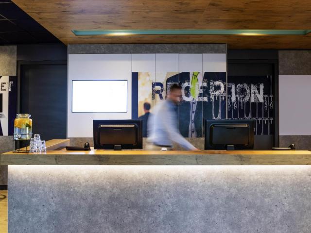ibis budget Rotterdam The Hague Airport — photo 9