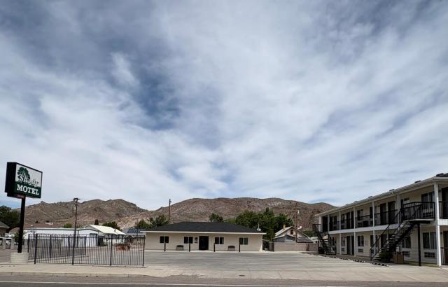 Mull's Midway Motel — photo 13