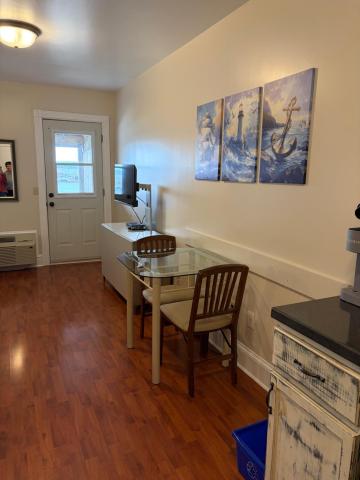 Shoreline Suites — photo 14