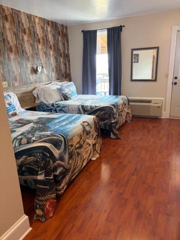 Shoreline Suites — photo 12