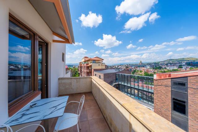 King Tamar Hotel By Luxuria Hotels — photo 6