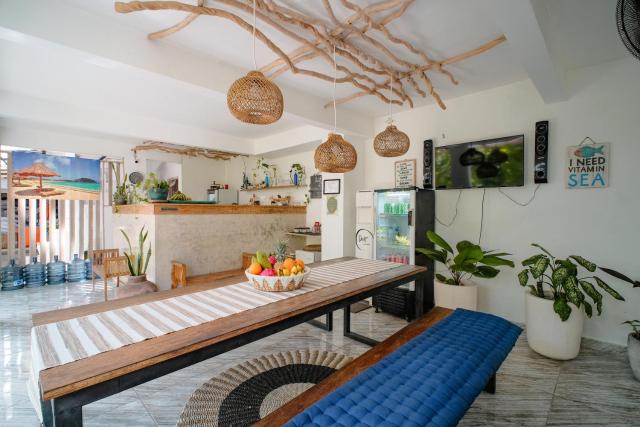Drift Hideaway- Adult only — photo 5