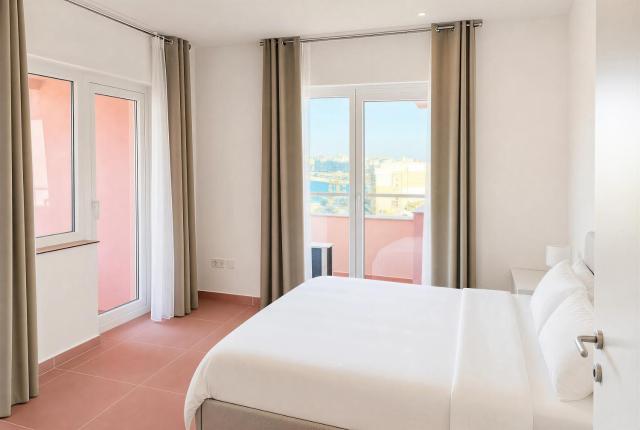 Flamingo Apartments in Vegas Resort, Malta — photo 11