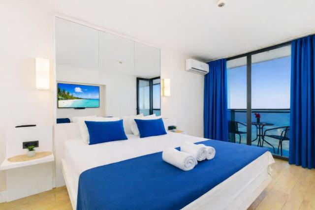Azzurra Skyline Suites Batumi — photo 2