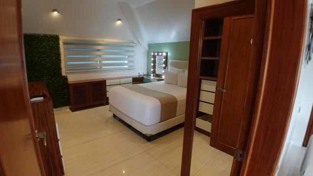 Bartolome Oceanfront Suites — photo 14
