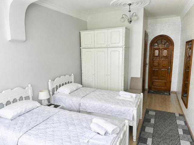 Twin Room — Sweet Home at Ninoshvili 3