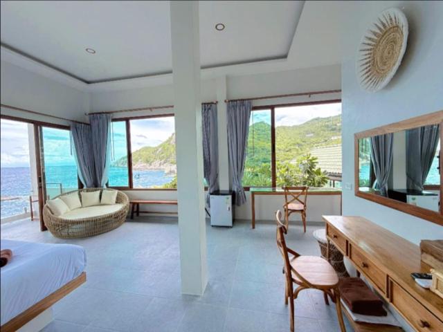 Tanotebay View Resort by Kohtao Heritage — photo 21