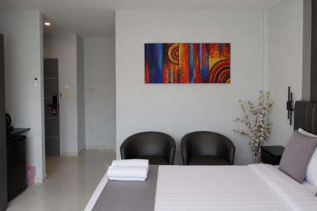 Sunny Beach Residence — photo 9
