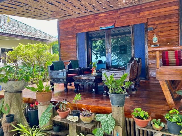 Coconut Lanta Resort @Klong Dow beach — photo 12