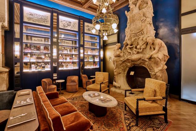 Hotel España Ocean Drive - Newly Renovated — photo 8