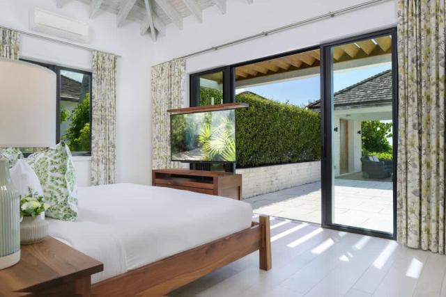 Brise De Mer 4 BR Villa — photo 10