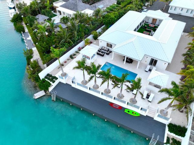 Lagoon View Villa, Pool, Dock, & Waterways — photo 5