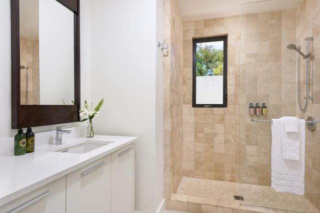 Bora 4 BR Villa — photo 19
