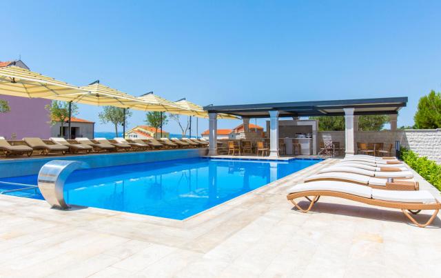 Luxury Aparthotel Makarska — photo 7