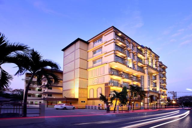 Victoria Nimman Hotel — photo 1