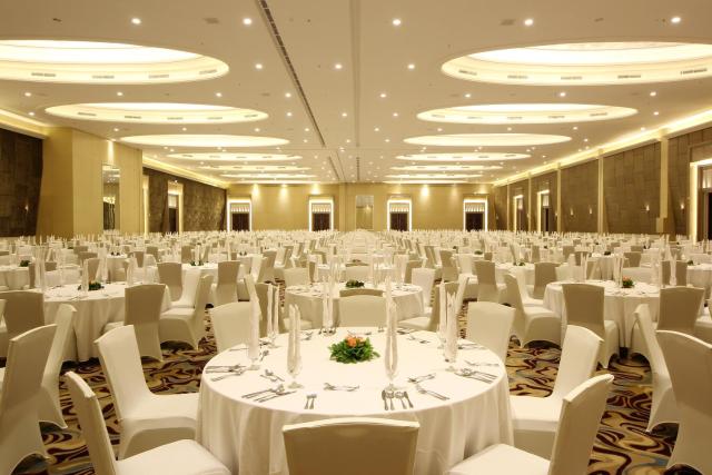 HARRIS Hotel & Convention Festival Citylink Bandung — photo 19