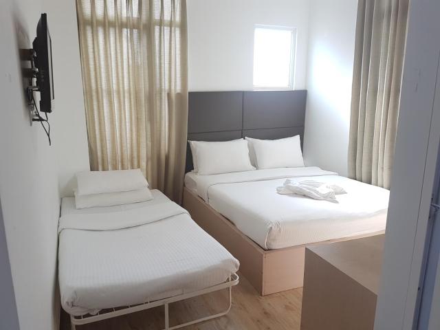 Express Inn — photo 13