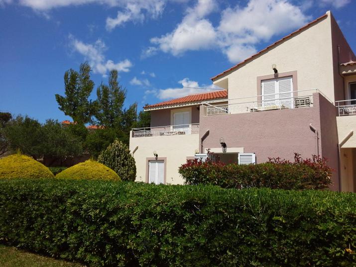 Marinos Apartments