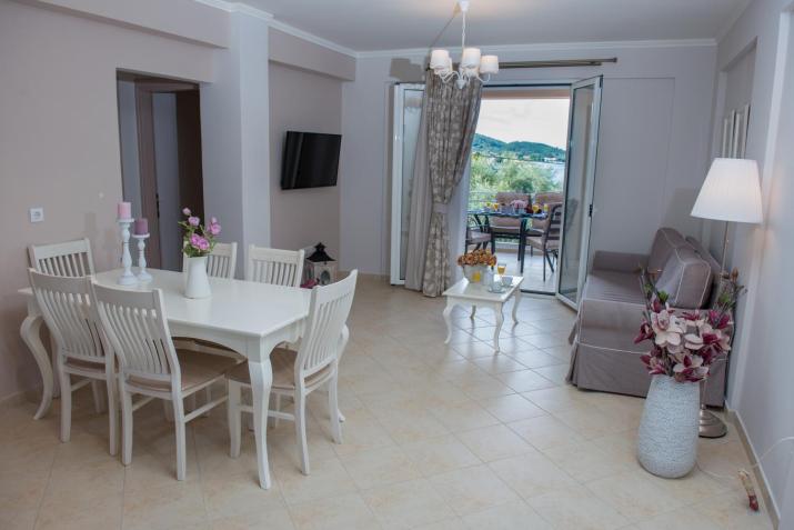 Elodia Apartments