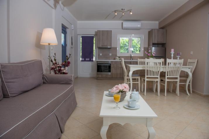Elodia Apartments